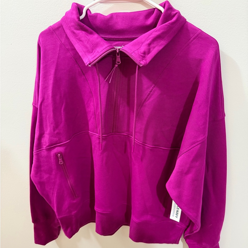 Old Navy Women's Magenta Sweatshirt
